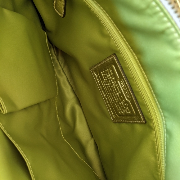 NWT Vintage coach poppy collection crossbody/shoulder - Picture 6 of 7